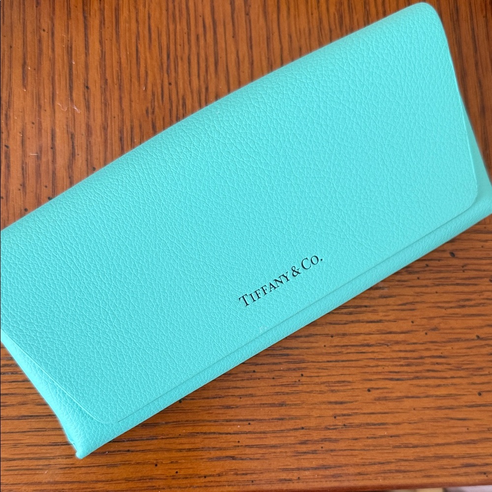 Tiffany & Co. Turquoise Leather Women's Glasses Case